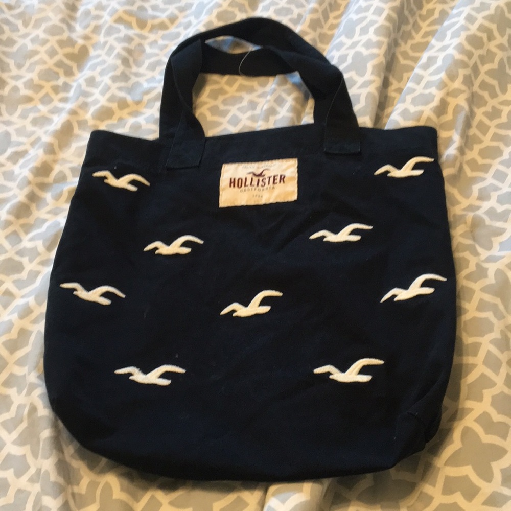 Hollister tote